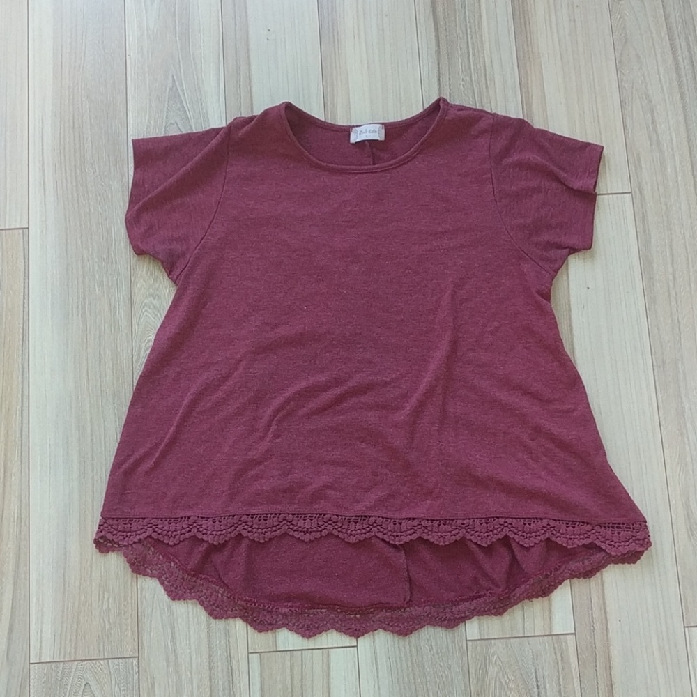 Maroon high low crop top with lace